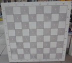 Шахматный стол белый с патиной 77х77х72 см